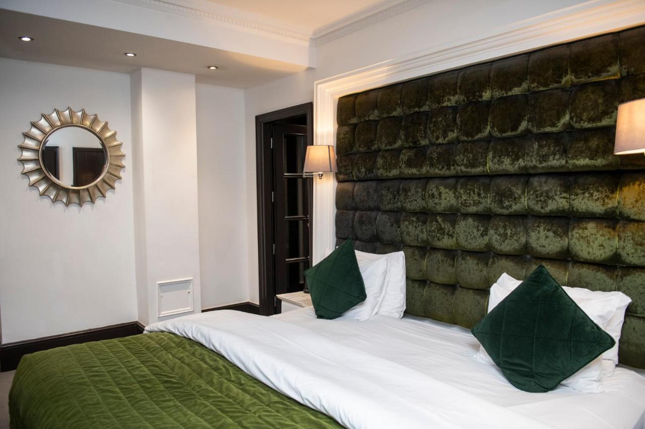 THE EXHIBITIONIST HOTEL LONDON
